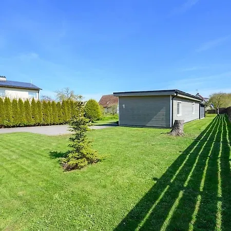Family Retreat With A Sauna In The Centre Lejlighed Kuressaare